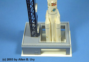 Ariane 4 Launch Vehicle - Revell - 4