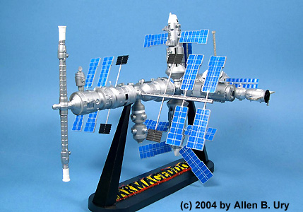 Armageddon - Russian Space Station - Revell/Monogram - 3