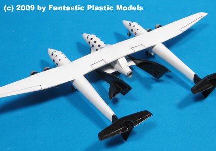 SpaceShip 2 & White Knight - Fantastic Plastic - Catalog Photo 2