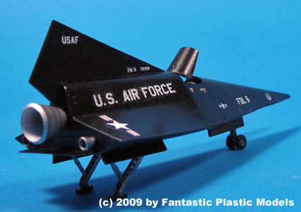 FDL-6 - Fantastic Plastic Models - Catalog Photo 2